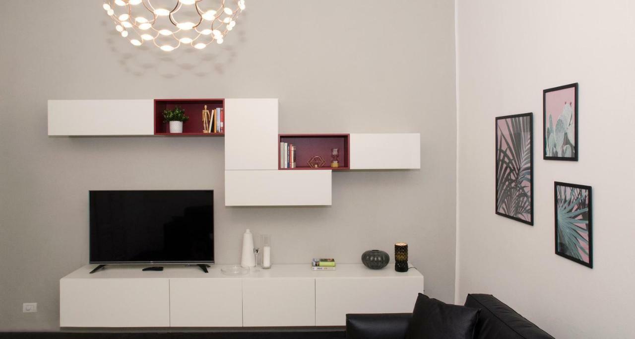 Joivy Splendid 3Br Apt With Parking And Terrace In Como Lake Como ภายนอก รูปภาพ
