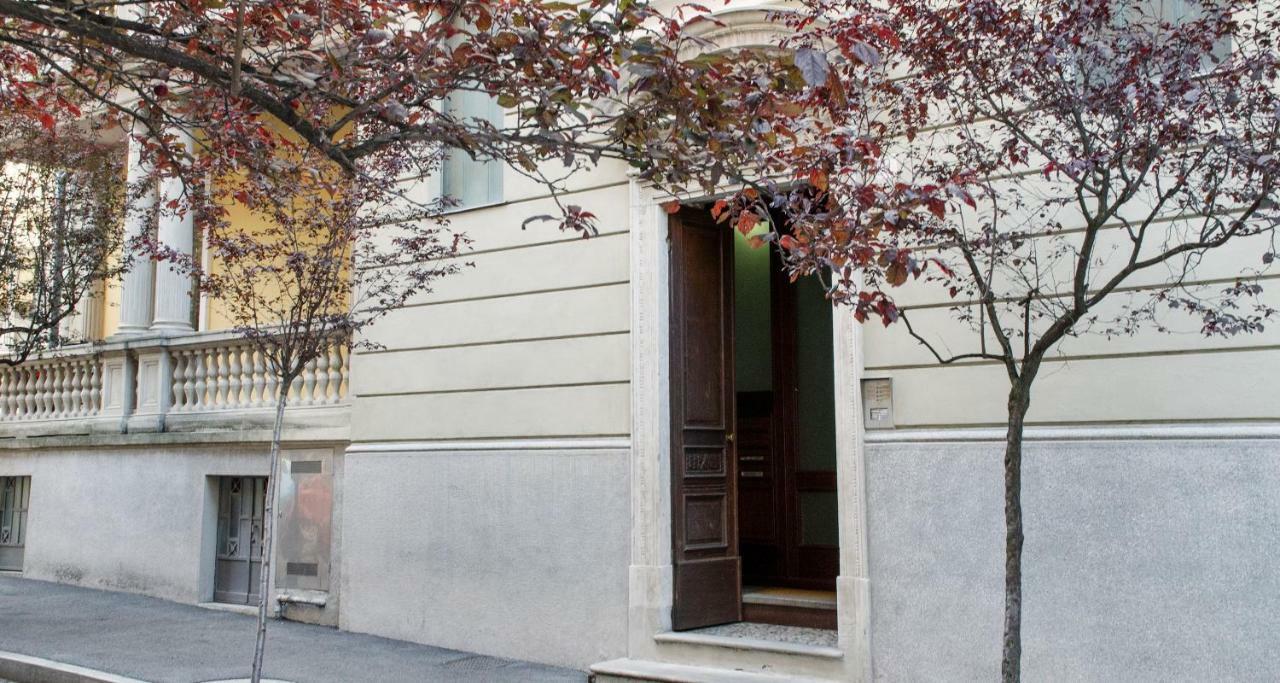 Joivy Splendid 3Br Apt With Parking And Terrace In Como Lake Como ภายนอก รูปภาพ